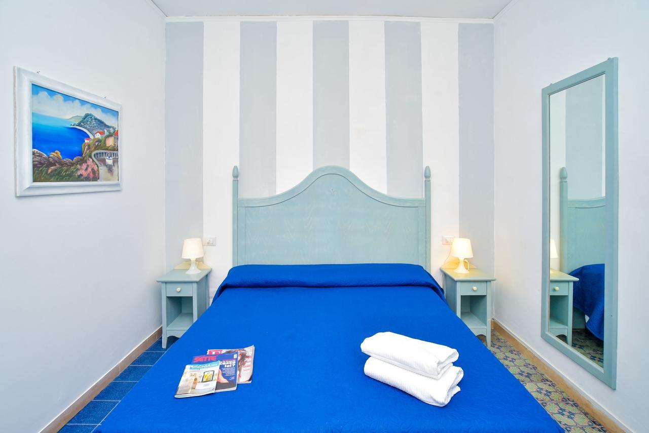 Charme Hotel La Villa Tina Ischia Exterior photo